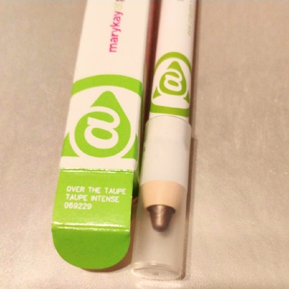 Mary Kay Taupe Intense Eyeliner